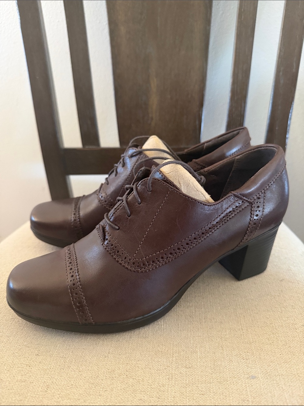 Clarks Bendables Women’s Leather Oxfords Heeled Loafers Brown Size 10